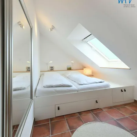 Sommertraum Ferienwohnung 5 *